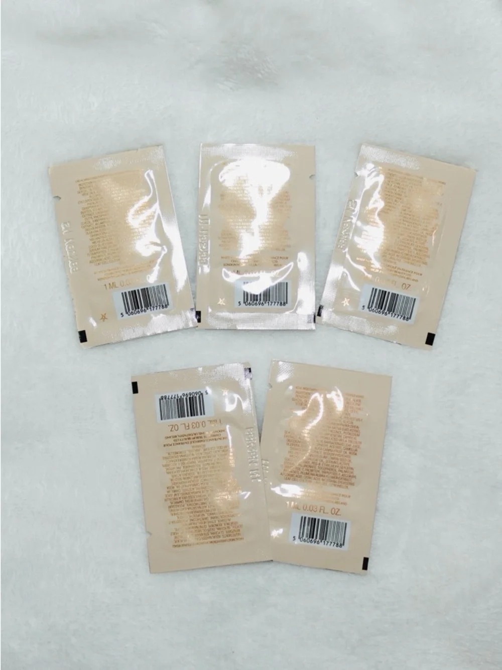 Charlotte Tilbury Magic Cream Anti-Aging Moisturizer Foil Sample Set of 5 - New